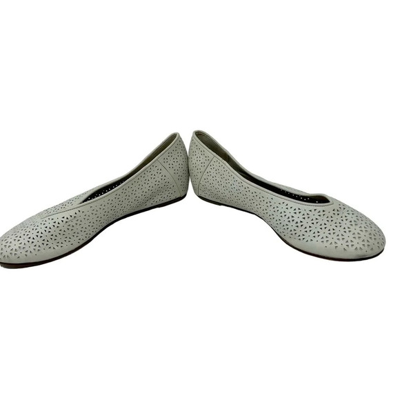 Eileen Fisher White Lasercut Leather Ballet Flats Size‎ US 8.5 - Picture 4 of 9